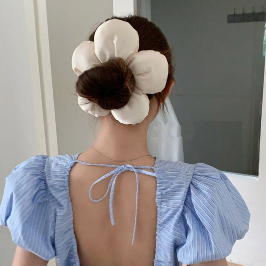 Puffy Blossom Scrunchie in Butter Cream