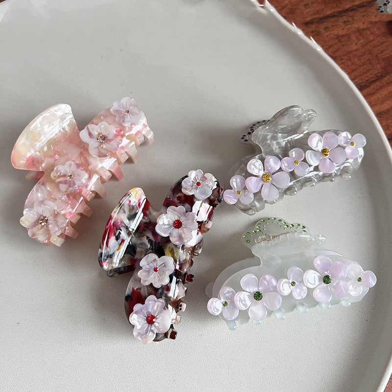 Sakura Bloom Hair Claw Clip in Sakura Rouge