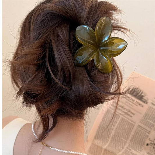 Vintage Plumeria Hair Claw Clip in Green