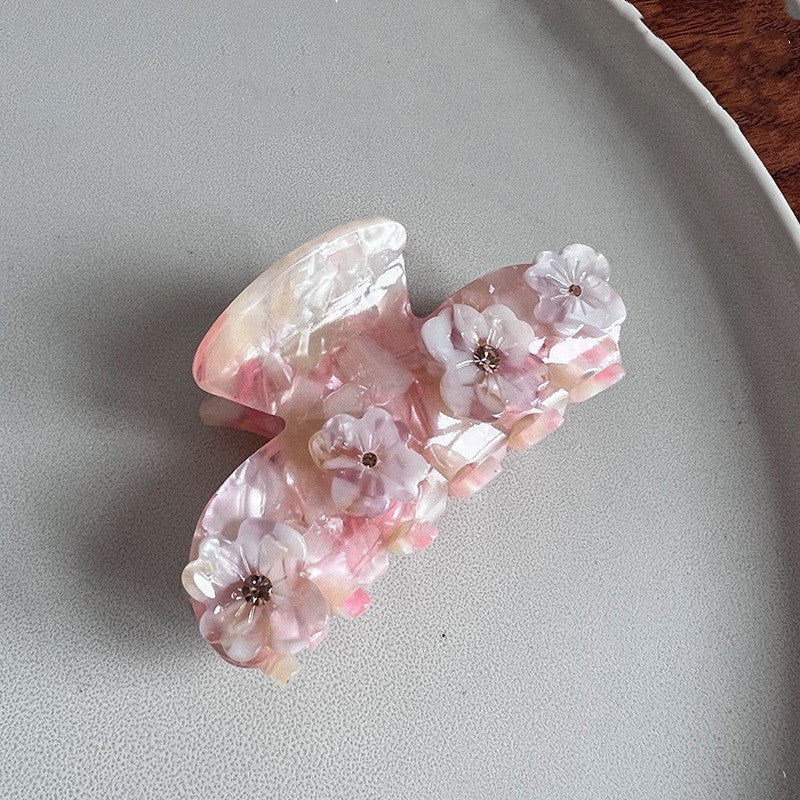 Sakura Bloom Hair Claw Clip in Sakura Rouge