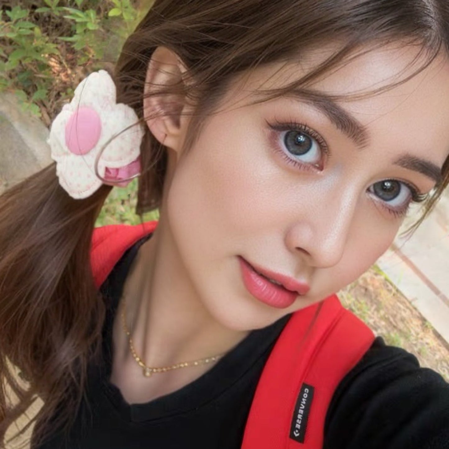 Pink Daisy Scrunchie