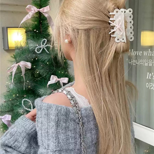 Sweetheart Bow Cookie Hair Claw Clip in Ivory White
