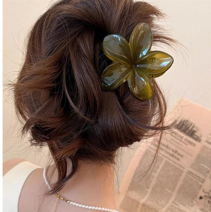 Vintage Plumeria Hair Claw Clip in Tortoiseshell