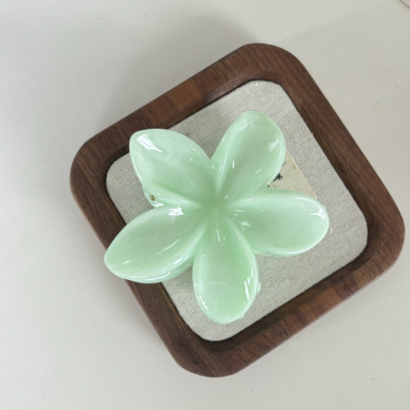 Plumeria Bloom Hair Claw Clip in Lilac Purple