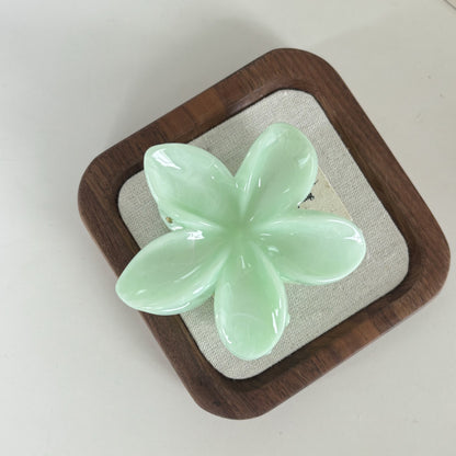 Plumeria Bloom Hair Claw Clip in Lilac Purple