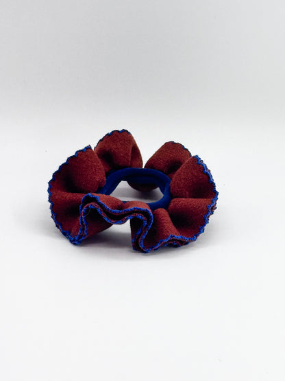Bordeaux Berry Café Croissant | Contrast Trim Small Scrunchie