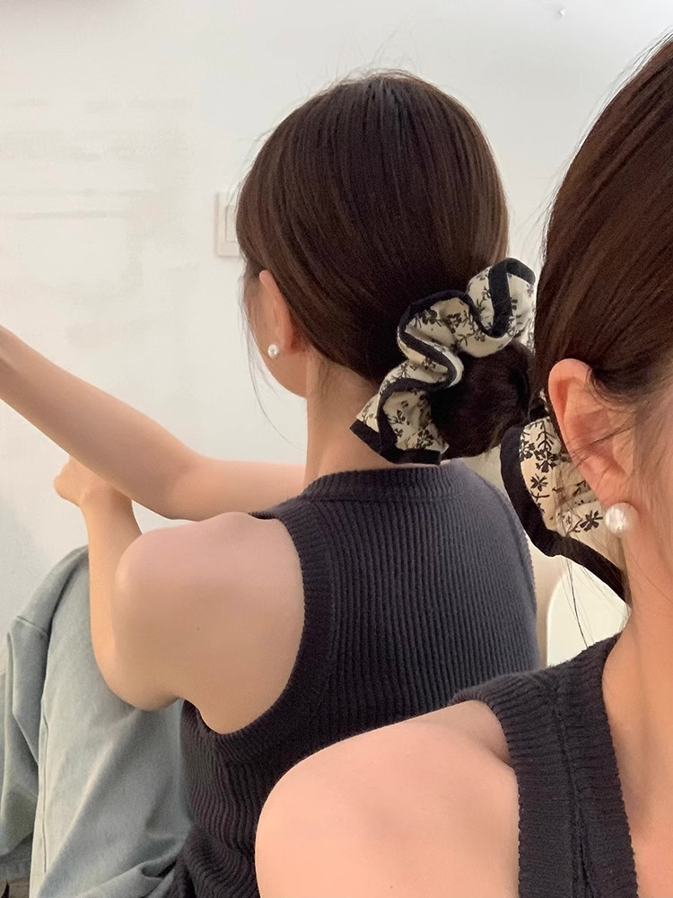 Noir Blossom Large Scrunchie